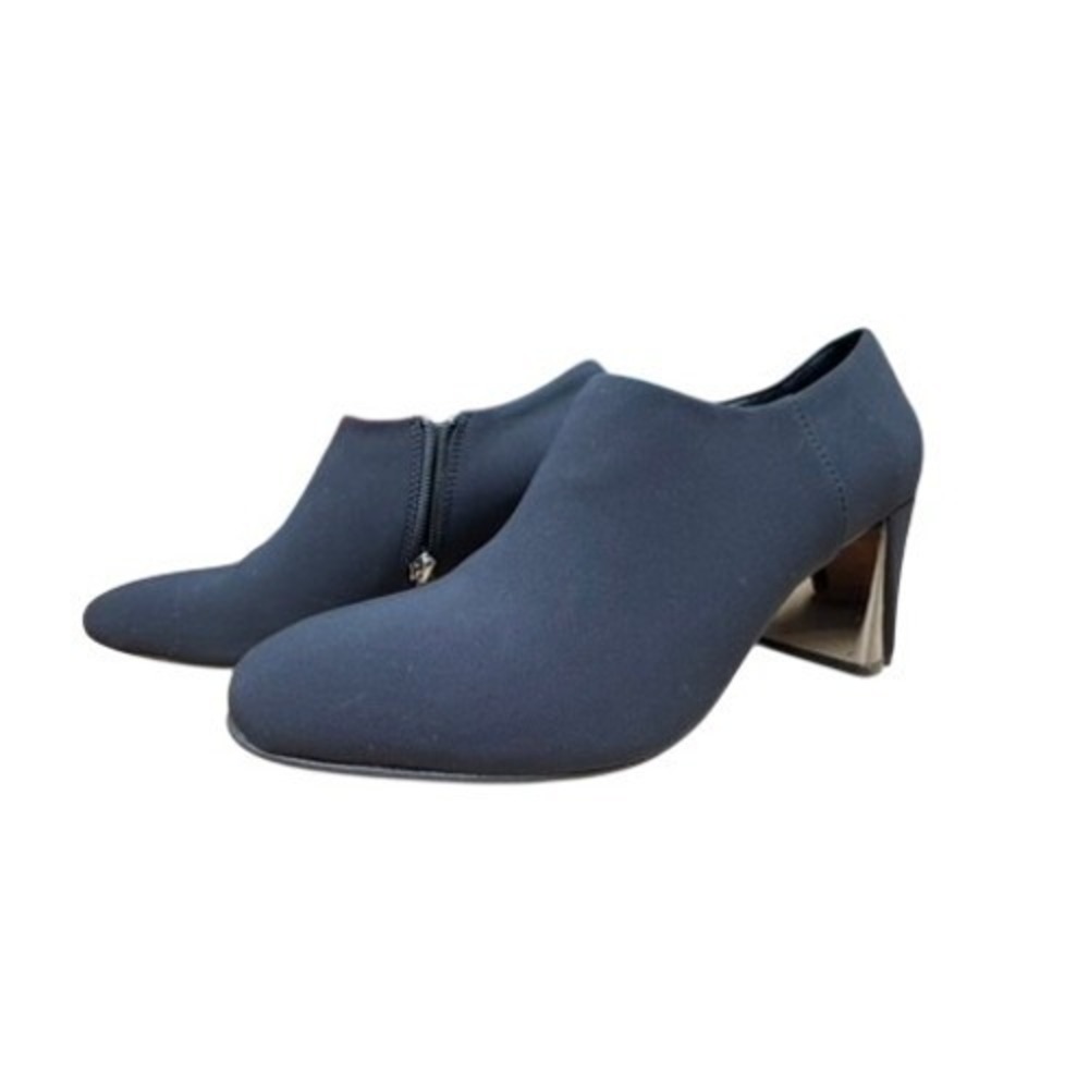 "Donald J Pliner" Blk Fabric‎ Block Heel Ankle Boots Women's SZ 7 Metal Accents
